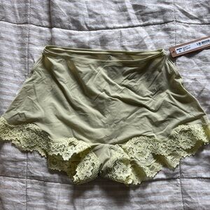 Fits Everybody Lace Boyshort